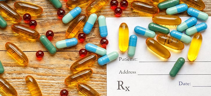 ¿Qué es el cumplimiento terapéutico de la administración de medicamentos?
